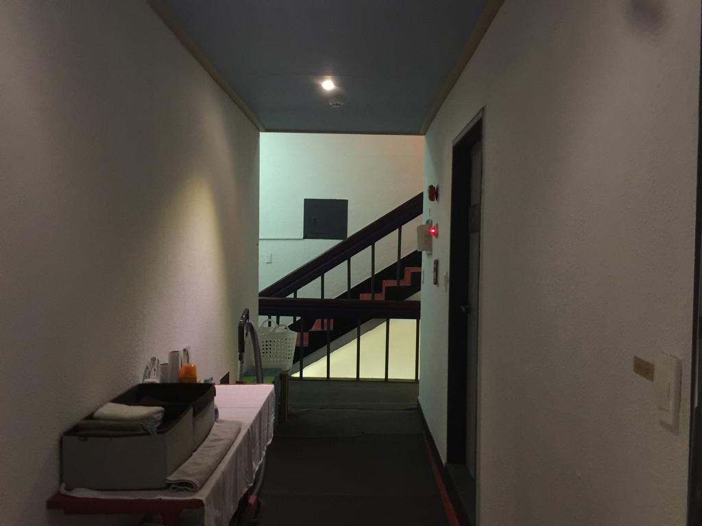 Backpackers In Jeju City Center Bagian luar foto